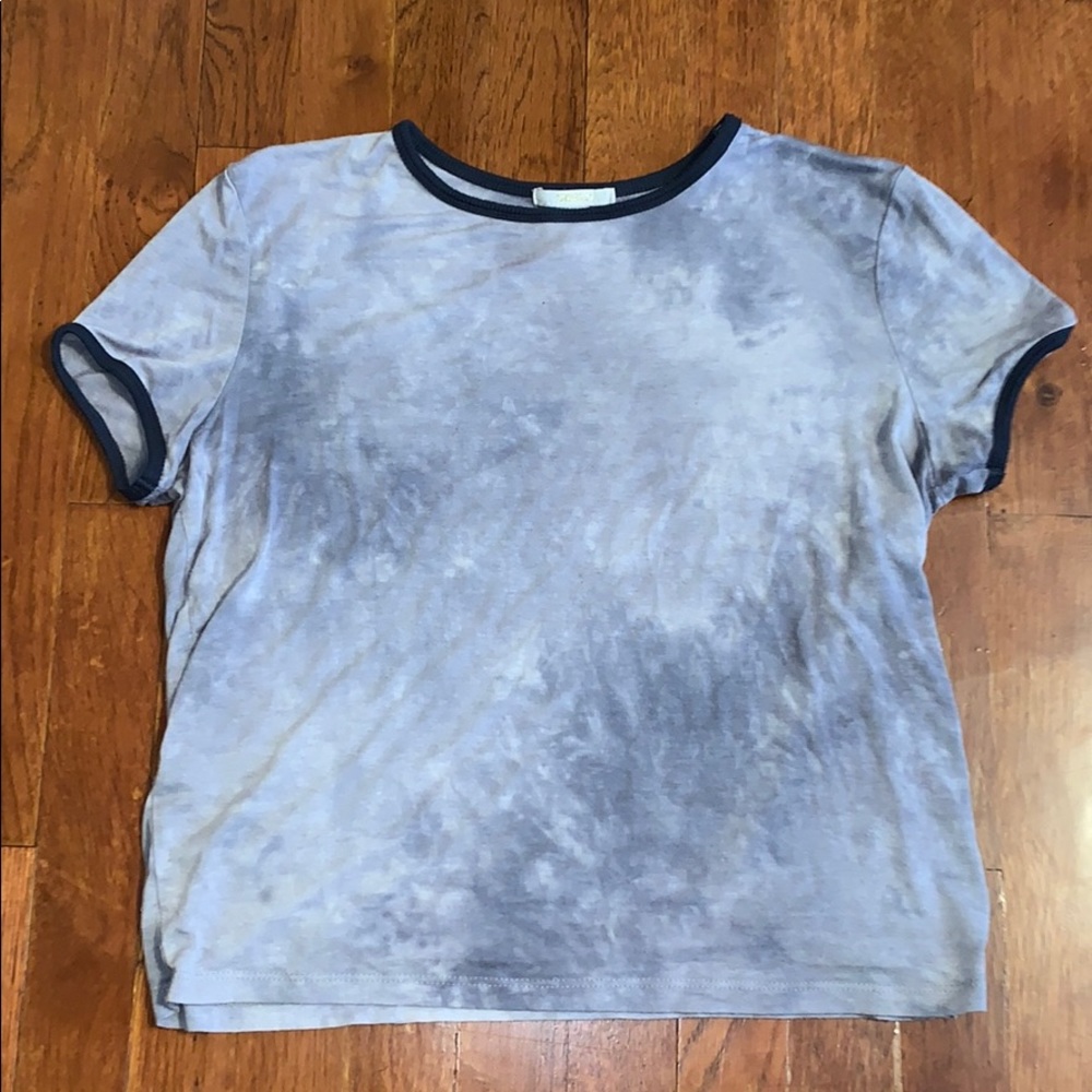 Forever 21 t-shirt